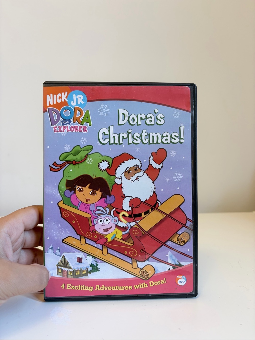 Dora the Explorer: Dora's Christmas! DVD - Purple & Red